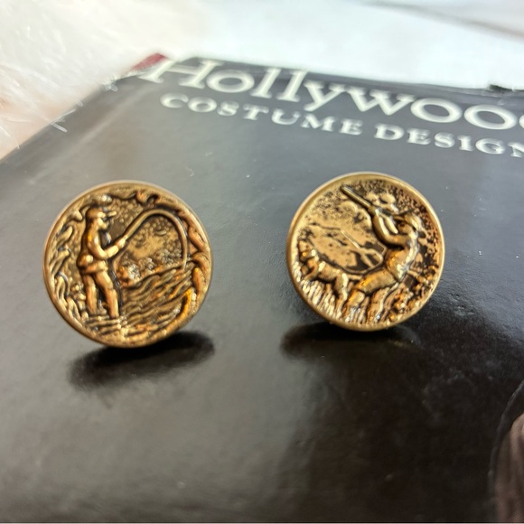 Vintage Brass Cufflinks with Outdoorsman Design- Fishing & Hunting - Picture 3 of 6